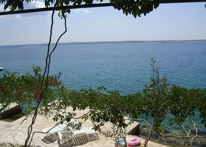 Apartments By The Sea Starigrad Paklenica
