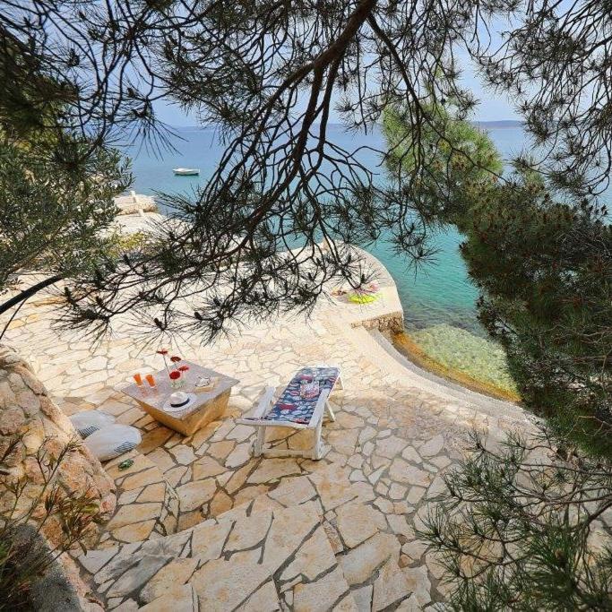 By The Sea Starigrad Paklenica Apartment *