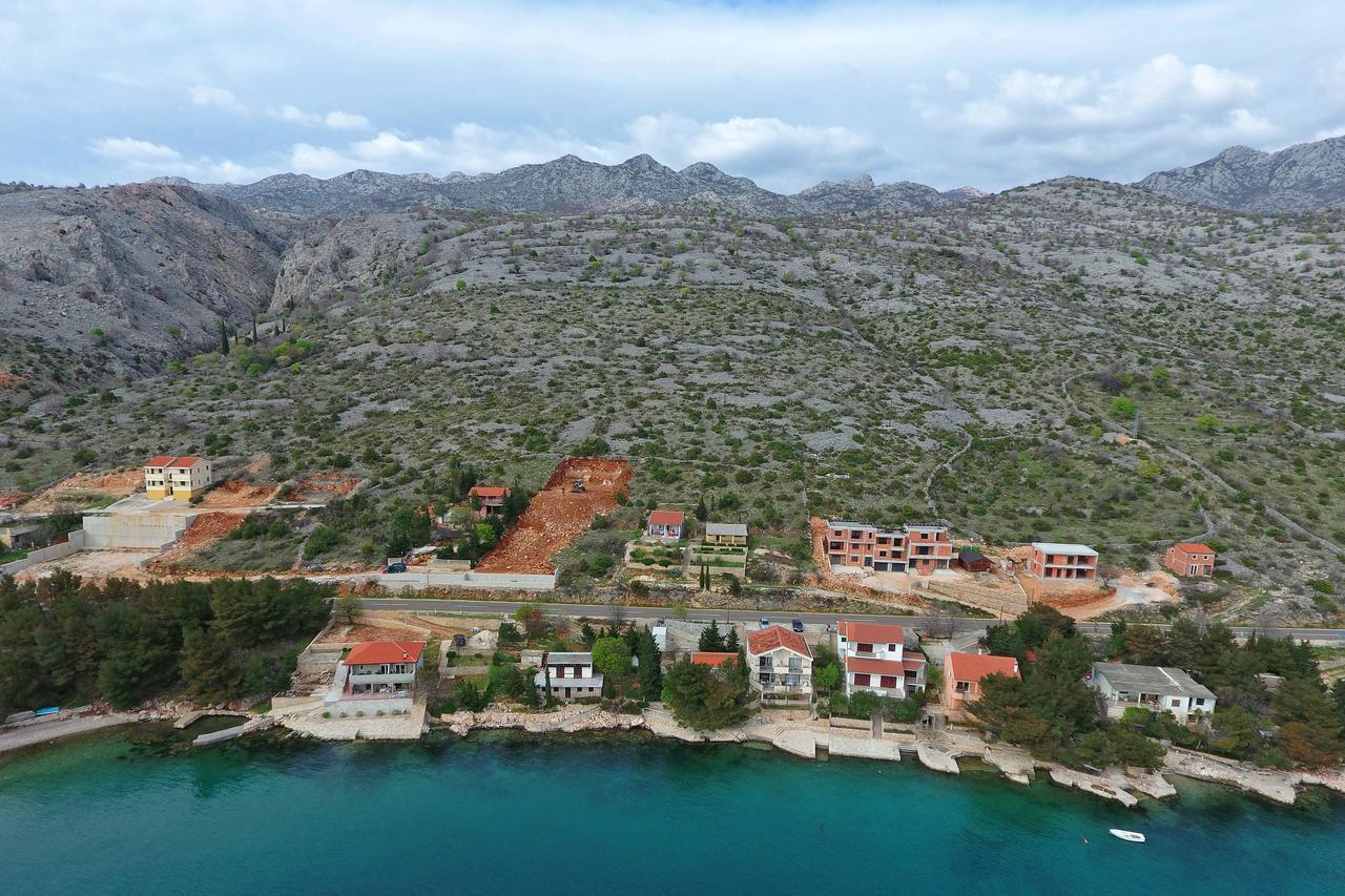 By The Sea Starigrad Paklenica Apartment