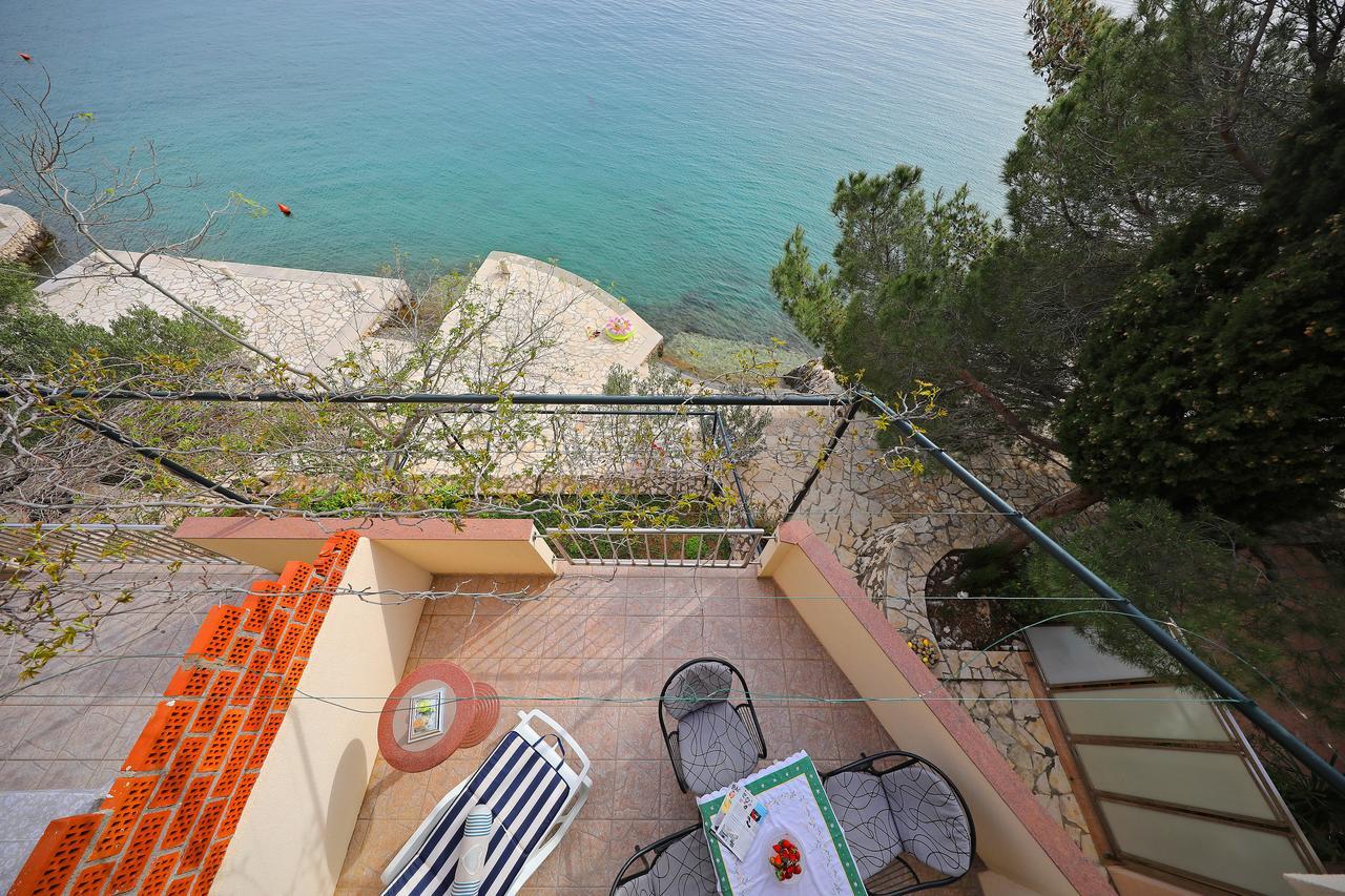 By The Sea Starigrad Paklenica Apartment