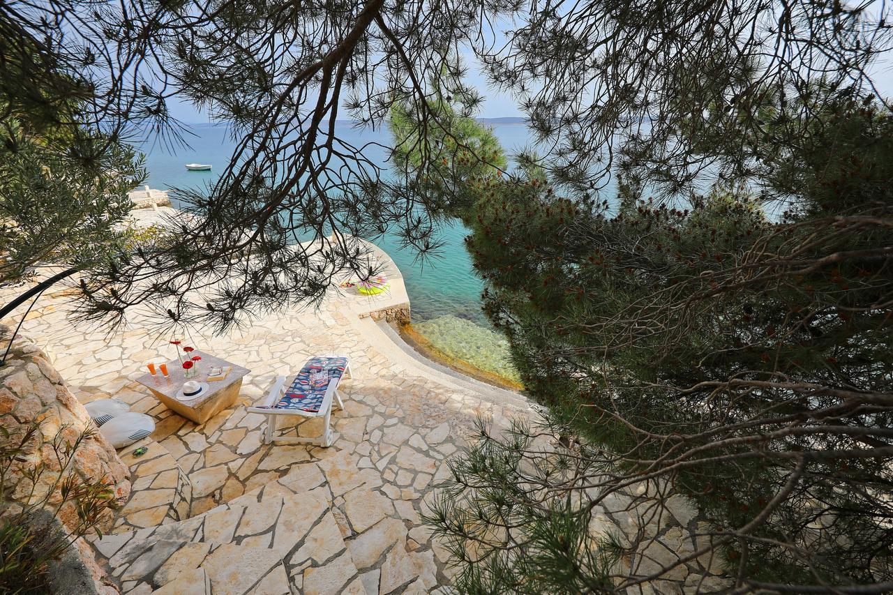 Apartment By The Sea Starigrad Paklenica *